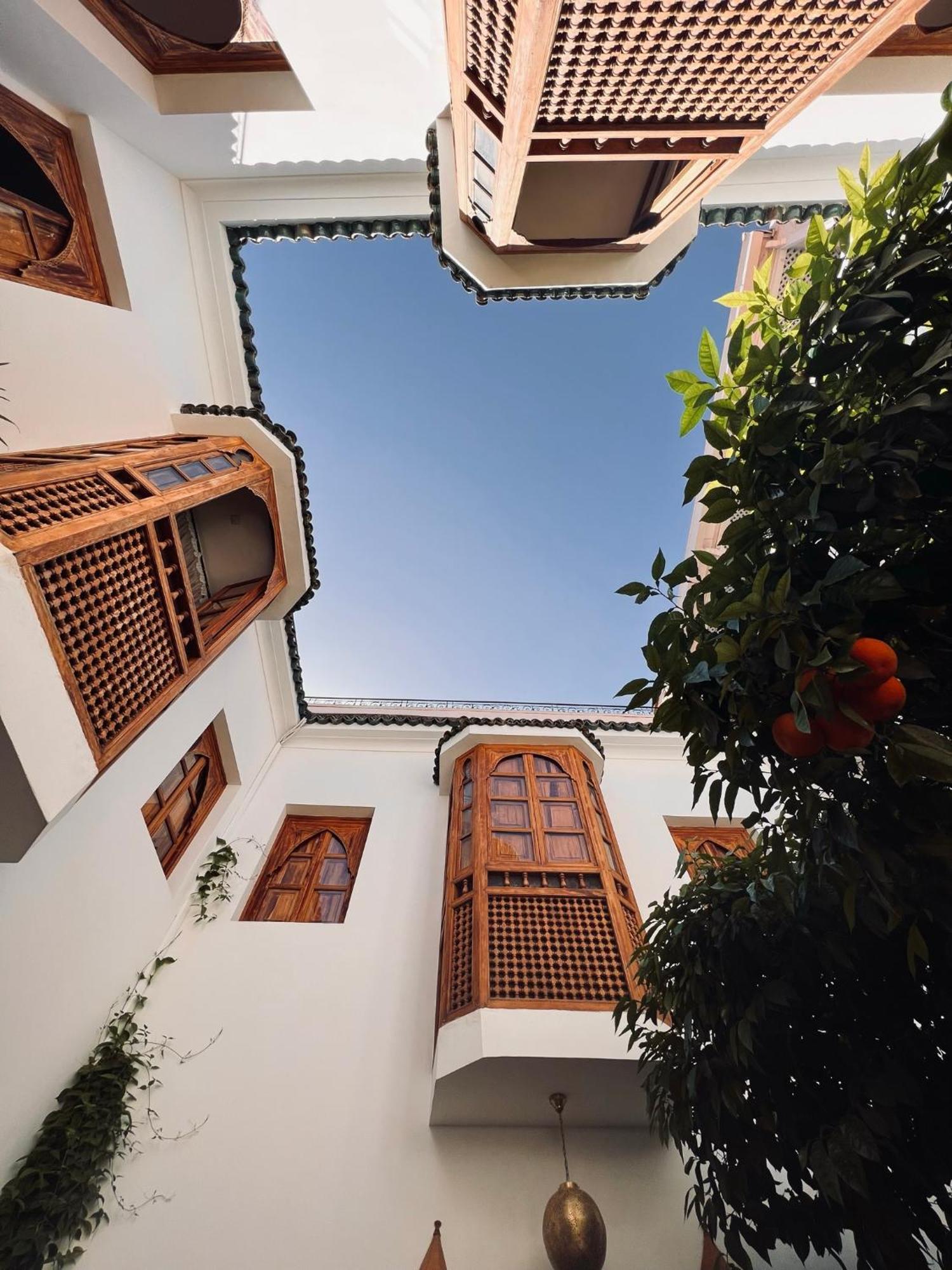 Riad Prive Sadaka Bassin Rooftop 马拉喀什 外观 照片